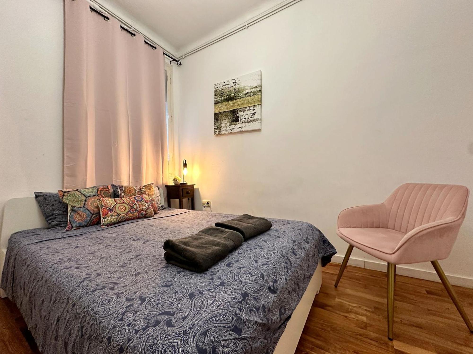 By Urquinaona Private Rooms 巴塞罗那 外观 照片
